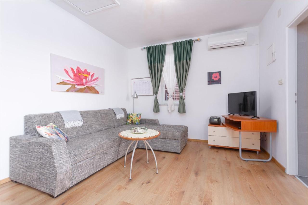 Apartment Marko Kornić Kültér fotó